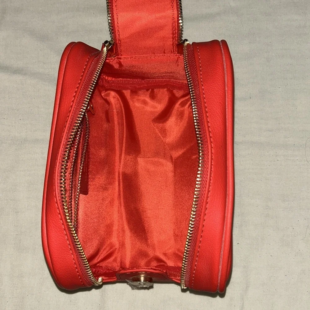 TRULY Red Vanity Case